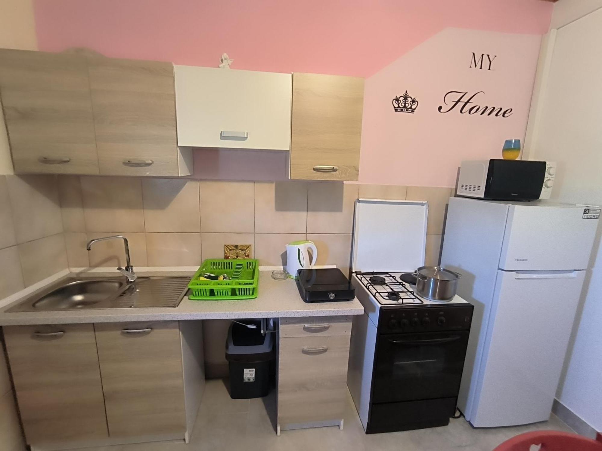 Apartments Orlic Povljana Bagian luar foto